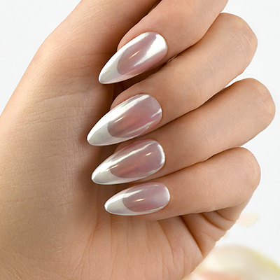 bridal-nails-1.jpg
