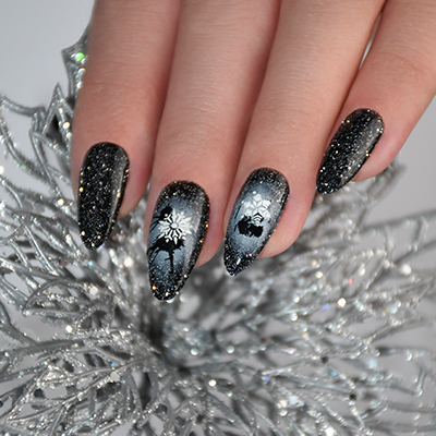 χριστουγεννιάτικο nail art με χιονονιφάδες