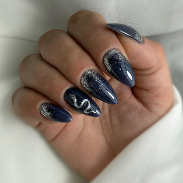 @sophiiie.nails