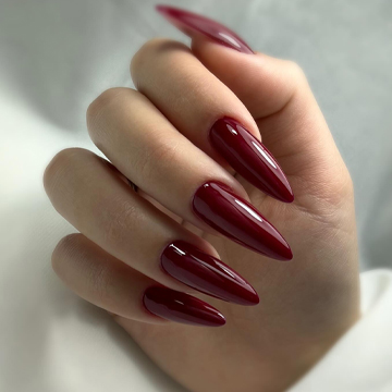 @sophiiie.nails